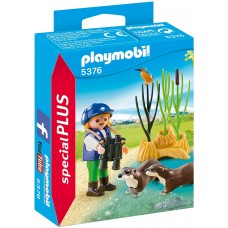 Фигурка героя Playmobil Special Plus: Young Explorer with Otters (5376)