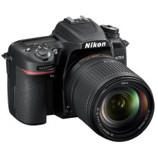 Aparat foto DSLR Nikon D7500 Kit 18-140 VR