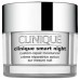 Cremă pentru față Clinique Smart Night Custom Repair Moisturizer Dry/Combination 50ml