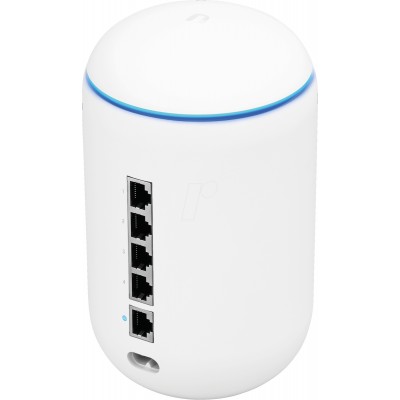 Коммутатор Ubiquiti UniFi Dream Machine (UDM-US)