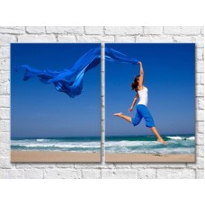 Картина ArtPoster Girl with Blue scarf on the beach (3453739)