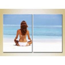 Картина ArtPoster Girl on the sea beach 01 (2164443)