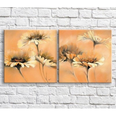 Pictură ArtPoster Cream chamomile oil on Beige background (3467762)