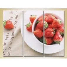 Pictură Magic Color Triptych Strawberries in a plate (2698651)