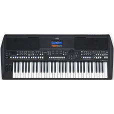 Цифровой синтезатор Yamaha PSR-SX600