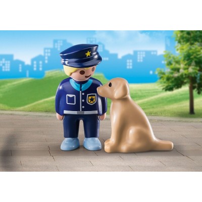 Фигурка героя Playmobil 1.2.3: Police Officer with Dog (PM70408)