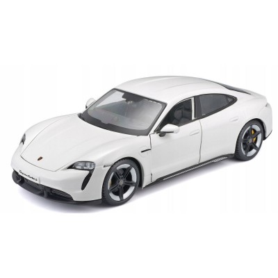Машина Bburago Porsche Taycan Turbo S (18-21098)