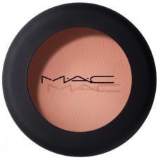 Тени для век MAC Powder Kiss Eyeshadow What Clout!