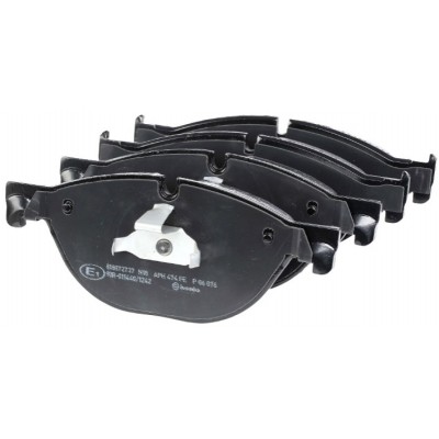 Комплект тормозных колодок Brembo P 06 076