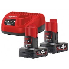 Комплект аккумуляторов и зарядное устройство Milwaukee M12NRG-402 (4933459211)